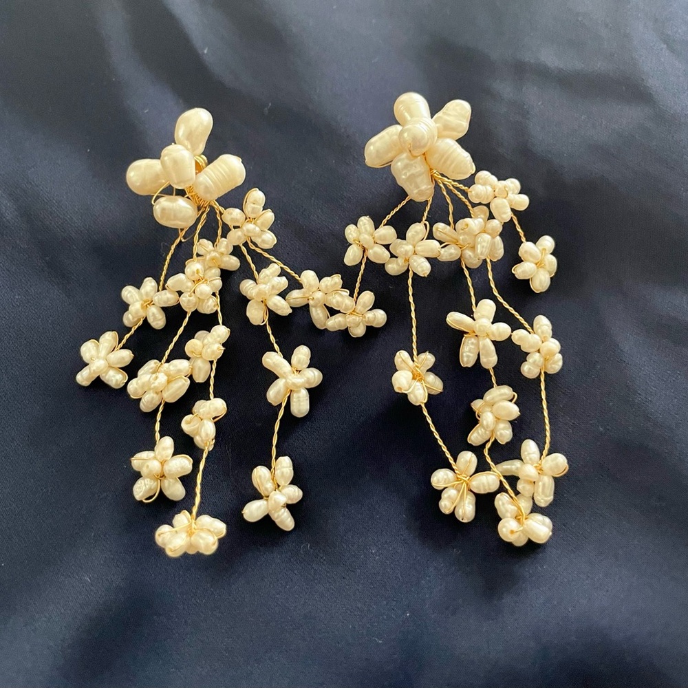 Anthropologie BHLDN Dina Floral Pearl Chandelier Earrings